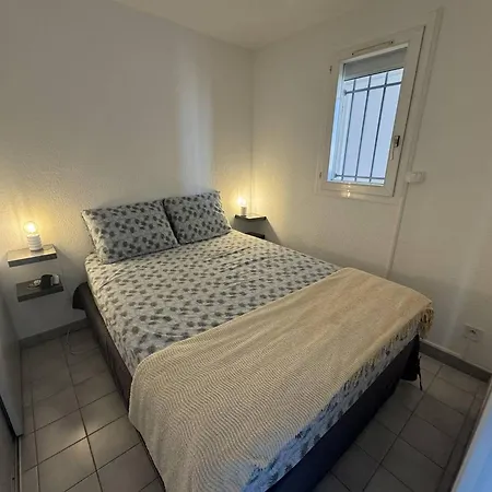 Superbe T2 Moderne Au Cap D'agde, Proche Plage, 4 Pers, Parking - Fr-1-749-109 Apartment
